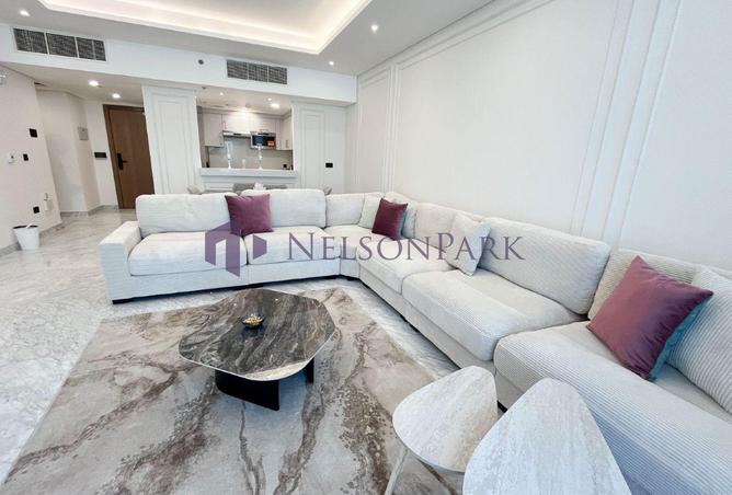 933577 - Property Image 2