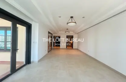 Apartment - 2 Bedrooms - 3 Bathrooms for rent in East Porto Drive - Porto Arabia - The Pearl Island - Doha