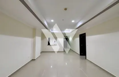 شقة - غرفة نوم - 2 حمامات للايجار في طريق بورتو الشرقي - بورتو أرابيا - جزيرة اللؤلؤة - الدوحة