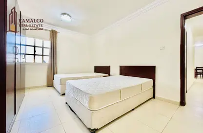 Apartment - 2 Bedrooms - 2 Bathrooms for rent in Al Mansoura - Al Mansoura - Doha