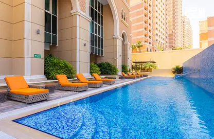 Apartment - 2 Bedrooms - 3 Bathrooms for rent in Tower 26 - Viva Bahriyah - The Pearl Island - Doha