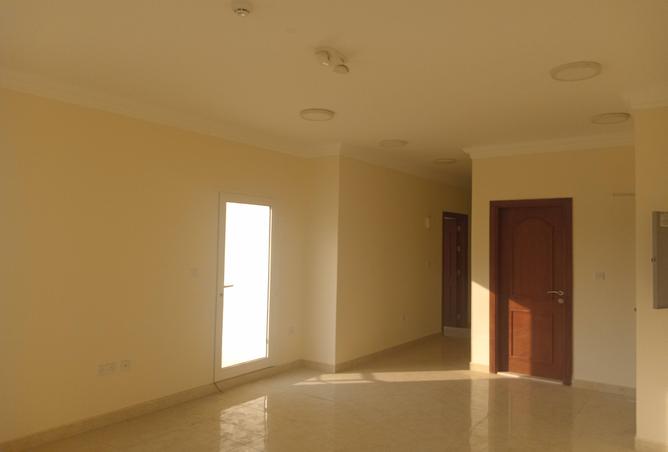 969292 - Property Image 2