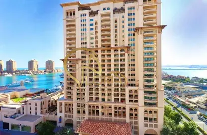 Apartment - 1 Bedroom - 2 Bathrooms for rent in East Porto Drive - Porto Arabia - The Pearl Island - Doha