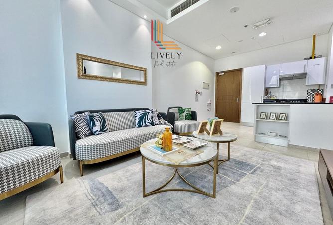 951769 - Property Image 2