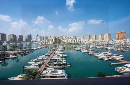 Townhouse - 2 Bedrooms - 3 Bathrooms for sale in Porto Arabia - The Pearl Island - Doha