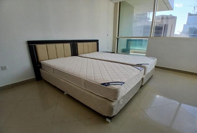 939709 - Property Image 2