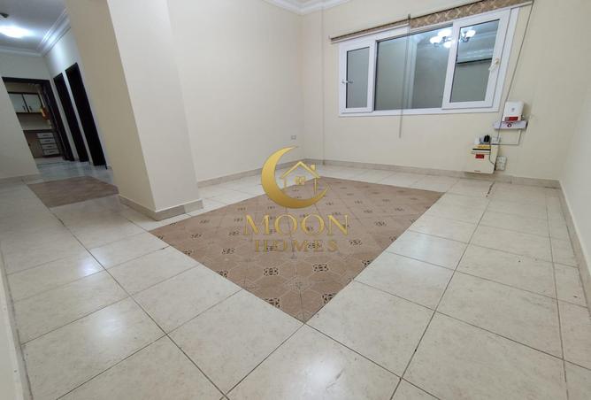 972921 - Property Image 2