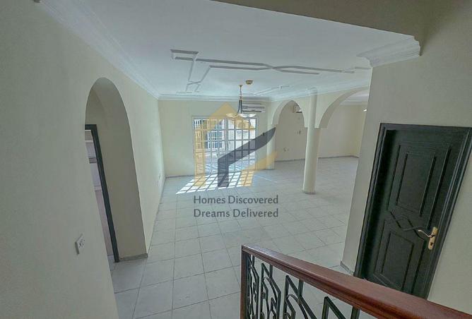 967140 - Property Main Image