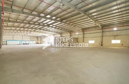 Warehouse - Studio for rent in Industrial Area 1 - Industrial Area - Doha
