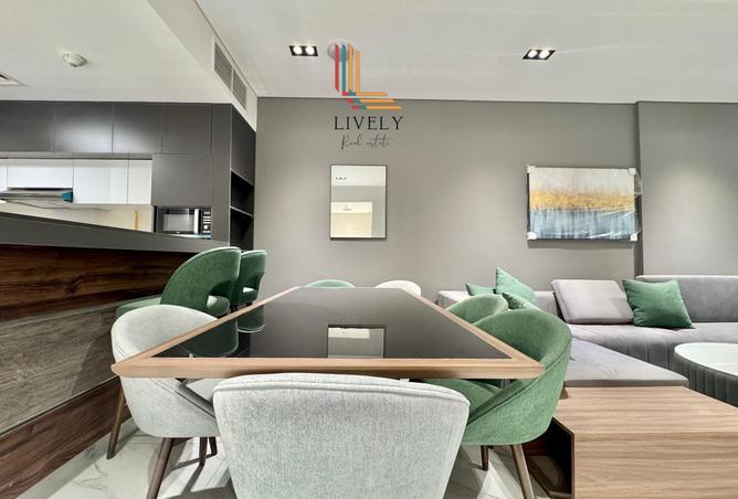 975825 - Property Image 2