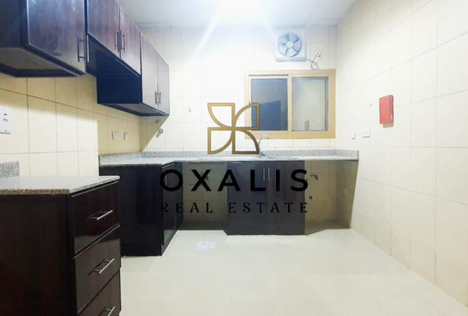 964315 - Property Image 3