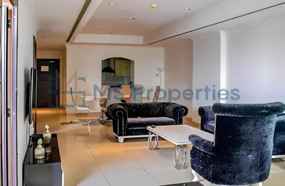 Apartment - 1 Bedroom - 2 Bathrooms for sale in East Porto Drive - Porto Arabia - The Pearl Island - Doha Apartment - 1 Bedroom - 2 Bathrooms for sale in East Porto Drive - Porto Arabia - The Pearl Island - Doha