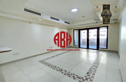 Apartment - 1 Bedroom - 2 Bathrooms for rent in East Porto Drive - Porto Arabia - The Pearl Island - Doha