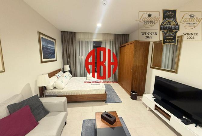 1000359 - Property Image 2