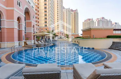 Apartment - 1 Bedroom - 3 Bathrooms for rent in Viva East - Viva Bahriyah - The Pearl Island - Doha