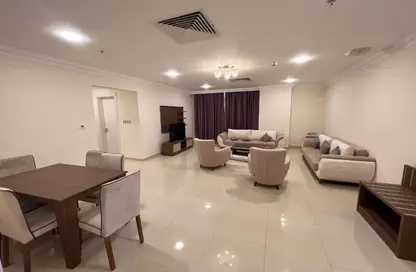 شقة - 3 غرف نوم - 3 حمامات للايجار في شارع ابن الهيثم - فريج عبد العزيز - الدوحة