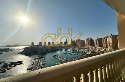 شقة - 2 غرف نوم - 3 حمامات للايجار في بوابة المارينا - بورتو أرابيا - جزيرة اللؤلؤة - الدوحة