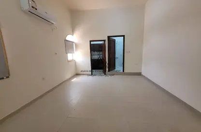 Villa - Studio - 1 Bathroom for rent in Al Azizia Street - Al Aziziyah - Doha