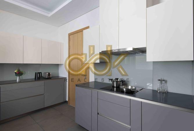 952302 - Property Image 3