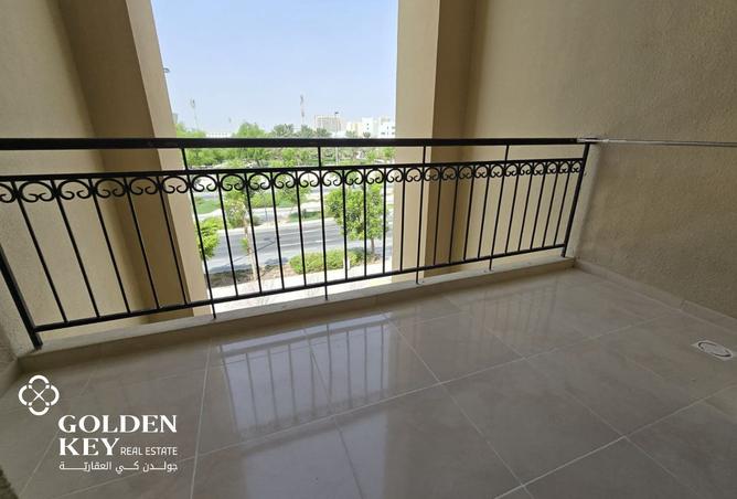 1010220 - Property Image 2