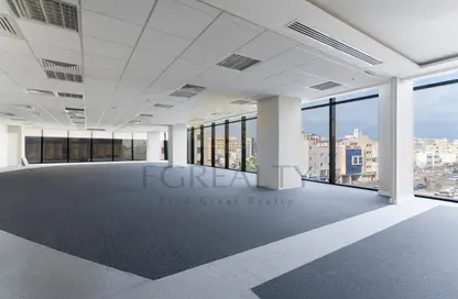 مساحات مكتبية - استوديو - 2 حمامات للايجار في شارع المطار القديم - طريق المطار القديم - الدوحة