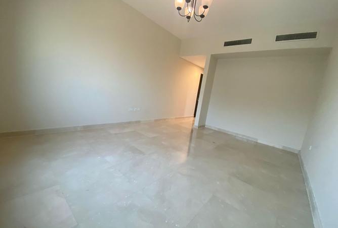 937773 - Property Image 3