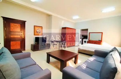 Apartment - Studio - 1 Bathroom for rent in Umm Al Seneem Street - Ain Khaled - Doha Apartment - Studio - 1 Bathroom for rent in Umm Al Seneem Street - Ain Khaled - Doha