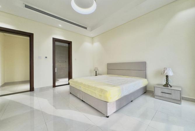 991388 - Property Image 3