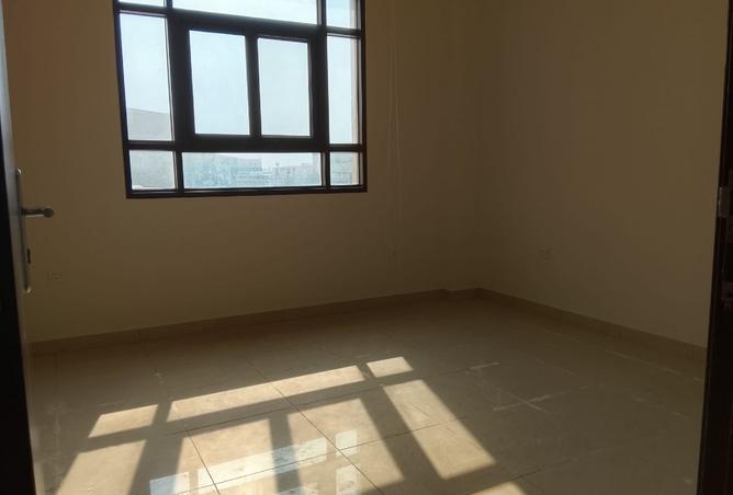 995130 - Property Image 3