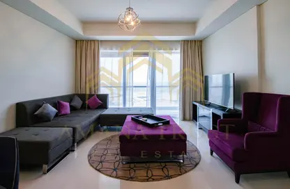Living Room image for: Apartment - 2 Bedrooms - 3 Bathrooms for rent in Burj DAMAC Waterfront - Waterfront Residential - The Waterfront - Lusail, Image 1