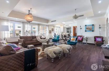 Apartment - 3 Bedrooms - 4 Bathrooms for rent in West Porto Drive - Porto Arabia - The Pearl Island - Doha