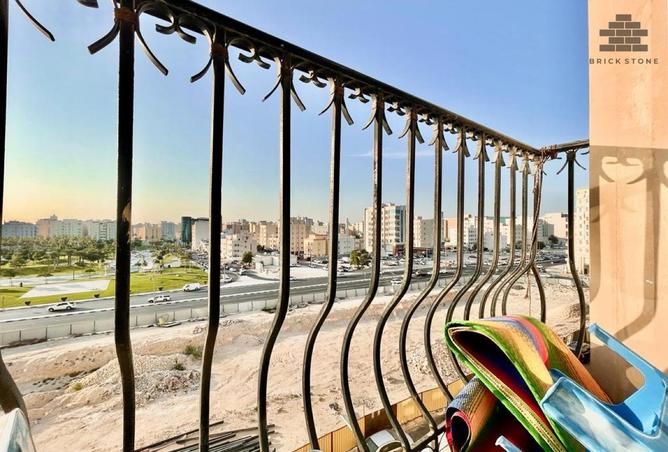 985761 - Property Image 3