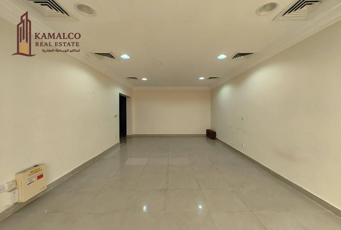 929677 - Property Image 2