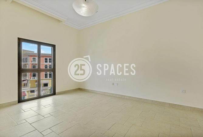 956299 - Property Image 3