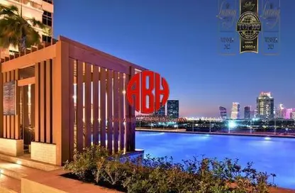 شقة - 2 غرف نوم - 4 حمامات للايجار في برج رقم 10 - منطقة الأبراج - جزيرة اللؤلؤة - الدوحة