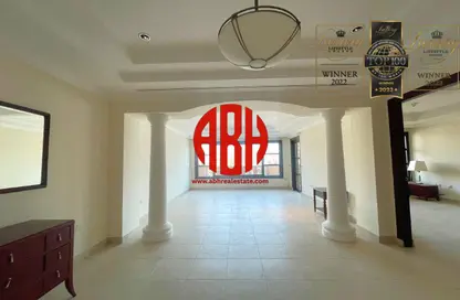 Townhouse - 2 Bedrooms - 3 Bathrooms for rent in West Porto Drive - Porto Arabia - The Pearl Island - Doha