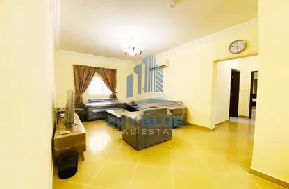 Apartment - 1 Bedroom - 2 Bathrooms for rent in Al Sadd - Al Sadd - Doha