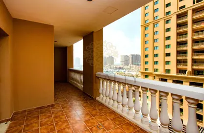 شقة - غرفة نوم - 1 حمام للبيع في طريق بورتو الشرقي - بورتو أرابيا - جزيرة اللؤلؤة - الدوحة