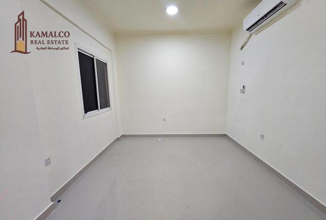 957988 - Property Image 3