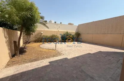Compound - 3 Bedrooms - 3 Bathrooms for rent in Al Soudan - Al Soudan - Doha
