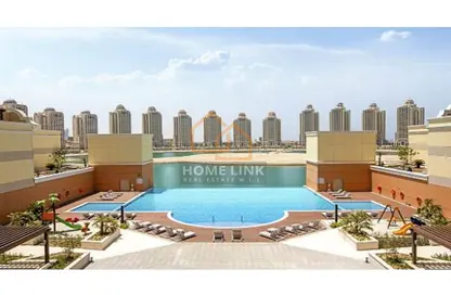 صورة لـ حوض سباحة شقة - غرفة نوم - 2 حمامات للبيع في فيفا غرب - فيفا بحرية - جزيرة اللؤلؤة - الدوحة ، صورة رقم 1
