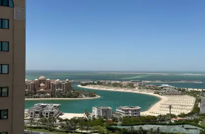 Apartment - 1 Bedroom - 2 Bathrooms for rent in East Porto Drive - Porto Arabia - The Pearl Island - Doha