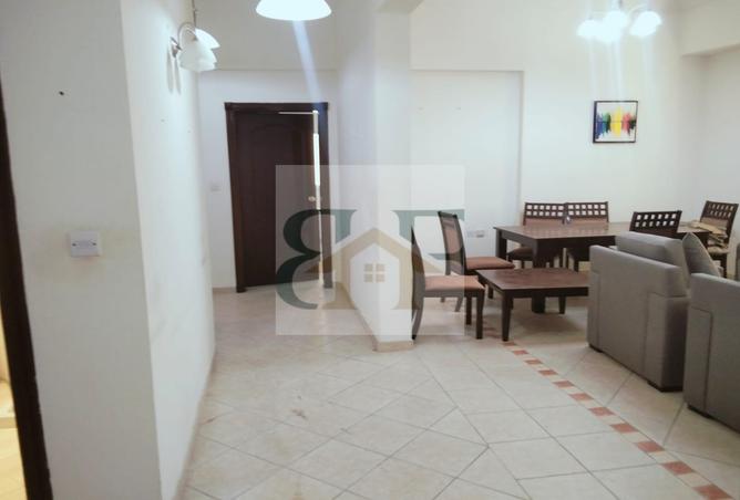 988664 - Property Image 3