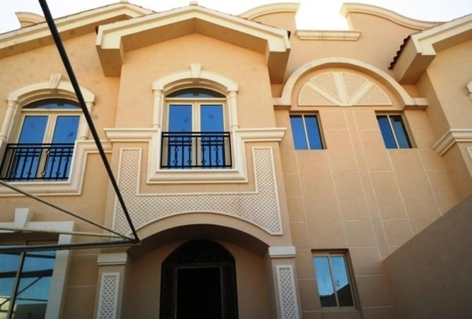 984911 - Property Image 2