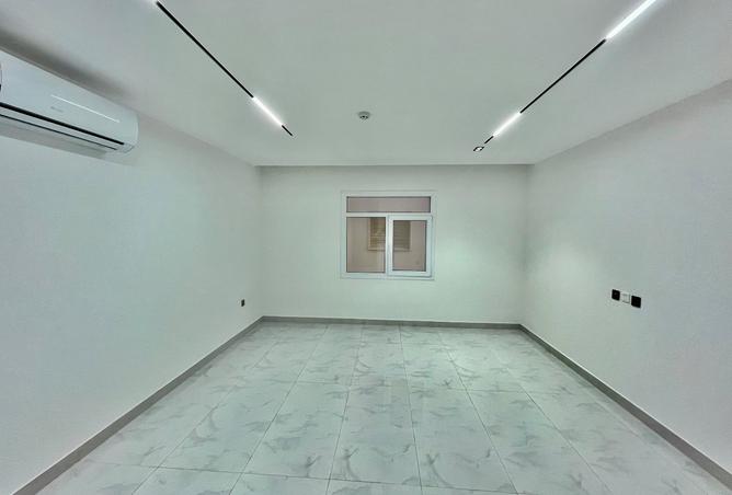 964704 - Property Image 3