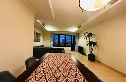 Apartment - 2 Bedrooms - 2 Bathrooms for rent in East Porto Drive - Porto Arabia - The Pearl Island - Doha