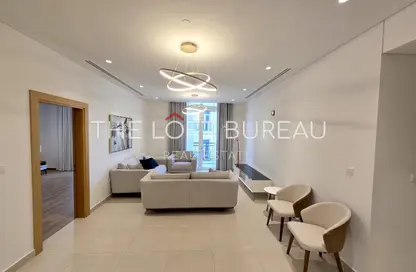 شقة - 2 غرف نوم - 3 حمامات للايجار في حدائق فلورستا - جزيرة اللؤلؤة - الدوحة