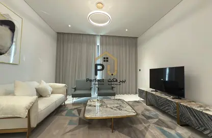 Apartment - 1 Bedroom - 2 Bathrooms for rent in The Pearl Island - Doha