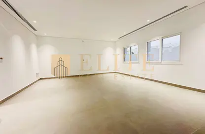 مجمع سكني - 3 غرف نوم - 3 حمامات للايجار في فلل عين خالد - عين خالد - الدوحة