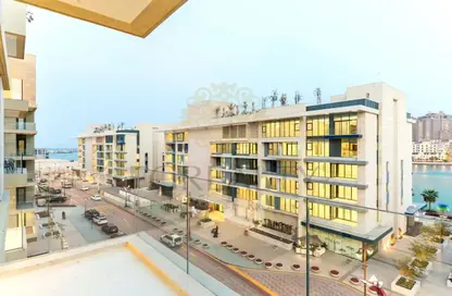Apartment - 1 Bedroom - 2 Bathrooms for rent in Gewan Island - The Pearl Island - Doha